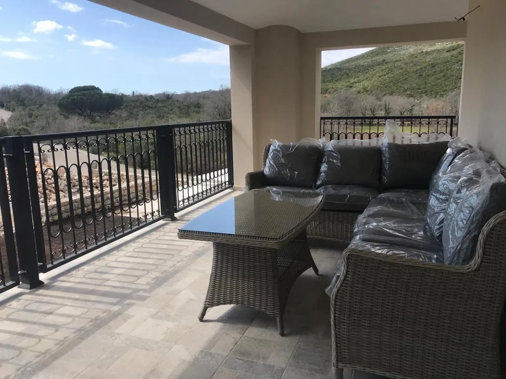 Modern villa with pool in Zagora